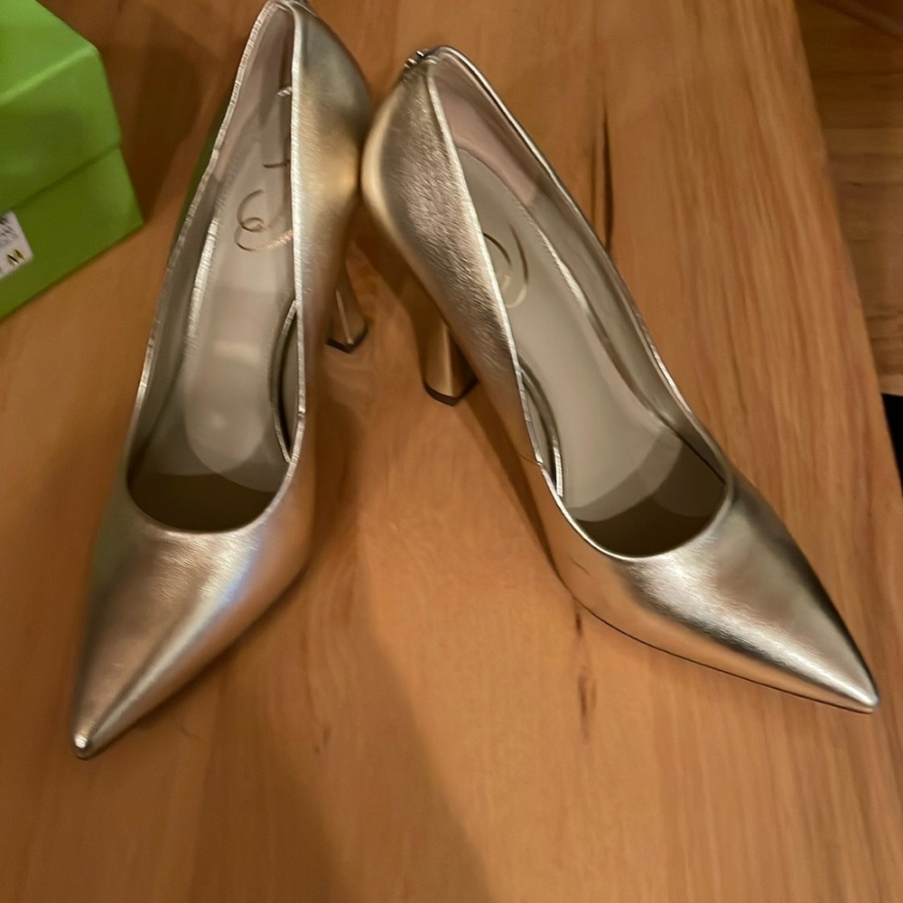 Gold Leather Stiletto
Like New